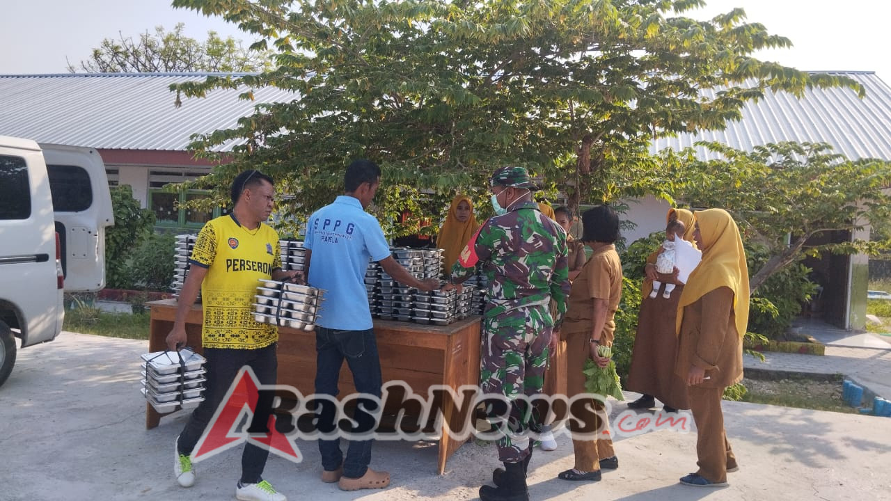 Koramil 1627-02/Rote Timur Berperan Aktif Sukseskan Program Makanan Bergizi Gratis untuk Anak Sekolah