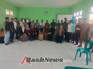 Sinergi TNI, Polri, dan PPL Awasi Penyaluran Pupuk Bersubsidi di Kecamatan Lopok