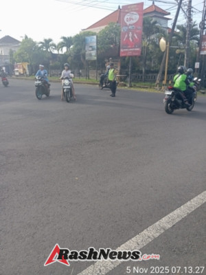 Atensi Kemacetan dan Laka, Polsek Kediri Gelar Personil  Untuk Laksanakan Strong Point