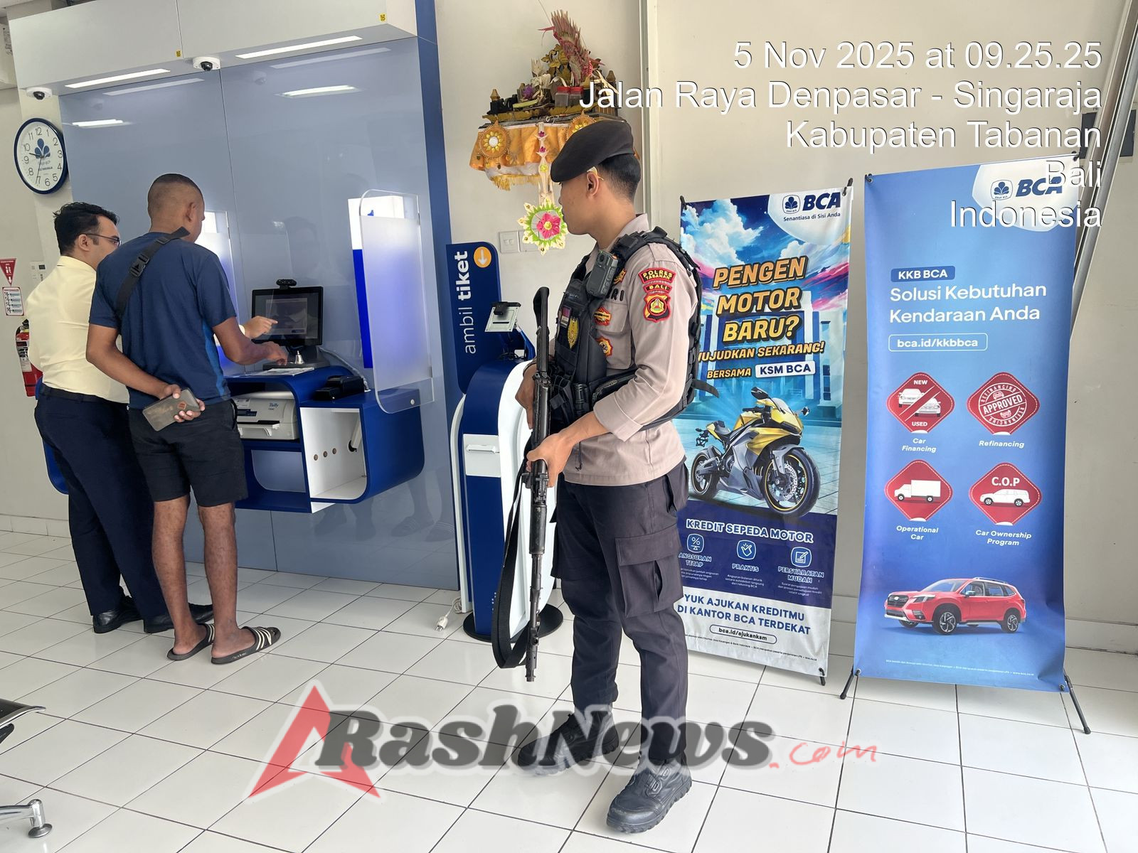Sat Pamobvit Polres Tabanan Tingkatkan Pengamanan Perbankan Demi Kenyamanan Nasabah