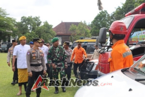 Polres Karangasem Gelar Apel Kesiapan Tanggap Darurat Bencana Hidrometeorologi Secara Serentak