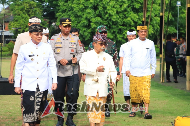 Polres Klungkung Gelar Apel Kesiapan Tanggap Darurat Bencana Tahun 2025.
