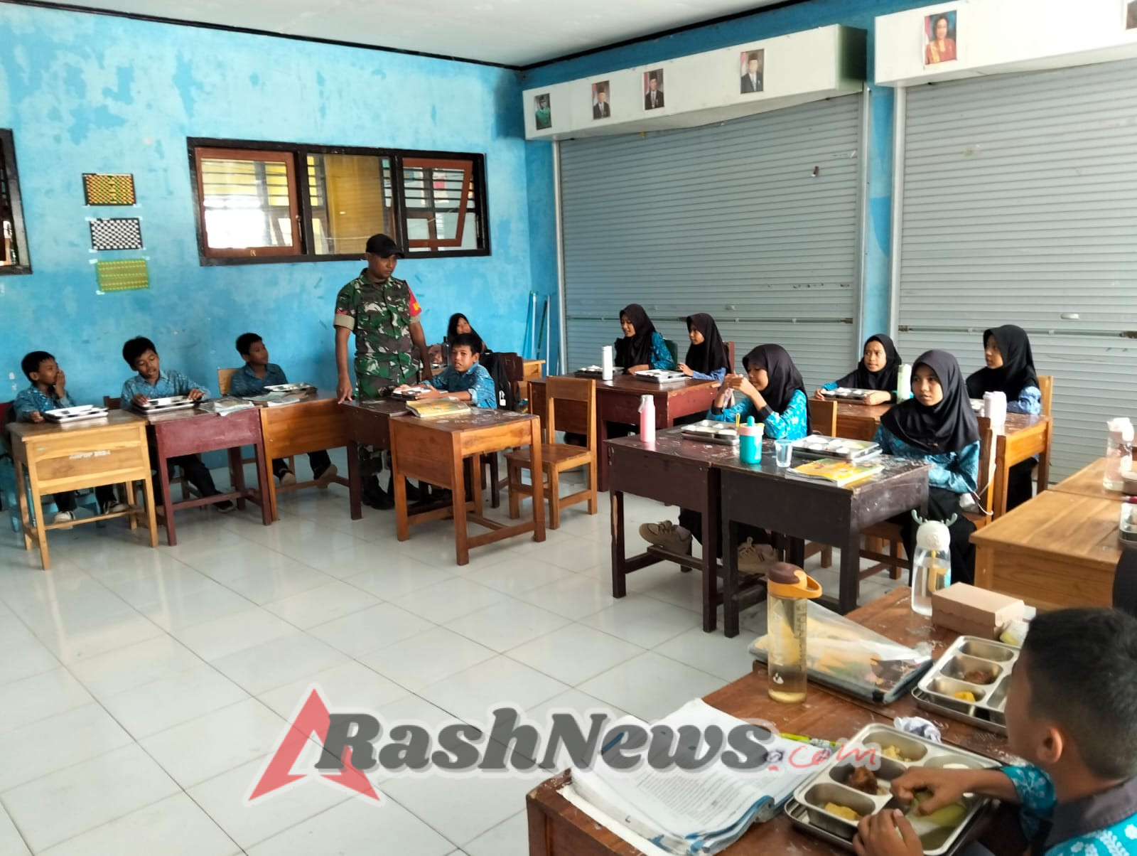 Program Makan Bergizi Gratis di SD Negeri Goa, Babinsa Pastikan Siswa Terlayani dengan Baik