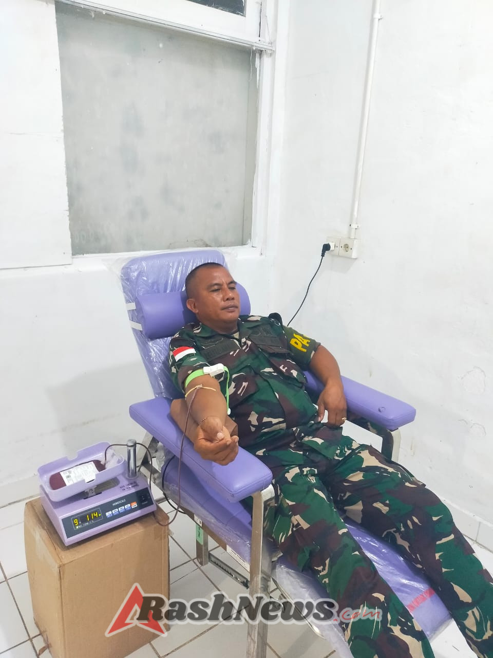 Wujud Kepedulian Sosial, Anggota Kodim 1627/Rote Donorkan Darah untuk Warga yang Membutuhkan