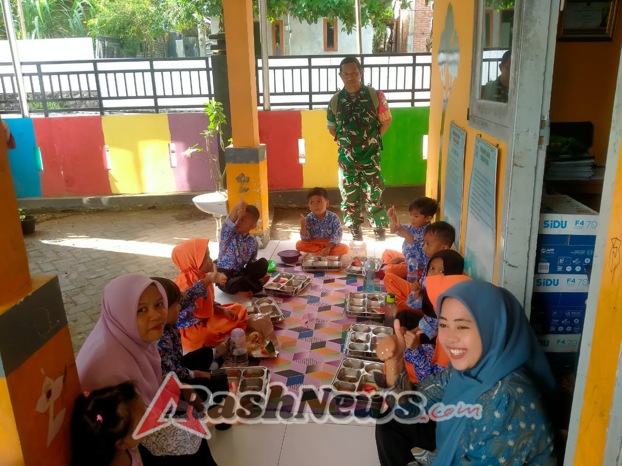 TNI dan Sekolah Bersinergi Tingkatkan Gizi Anak Lewat Program MBG di Jereweh