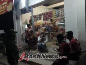 Babinsa Tembalae Sambangi Titik Rawan, Situasi Desa Kondusif