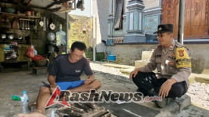 Ciptakan Situasi Kondusif Bhabinkamtibmas Desa Batannyuh Polsek Marga Sambangi Warga Desa Binaan