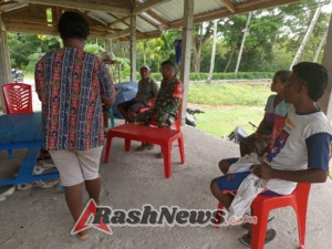 Sinergi TNI-Rakyat, Babinsa Fataatu Timur Lakukan Monitoring Wilayah dan Kerja Bhakti