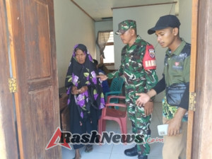 Sertu Burhanuddin Hadiri dan Dukung Pelaksanaan Operasi Katarak Gratis di Wilayah Binaannya