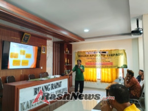 Babinsa Kelusa Dorong Kesadaran Masyarakat dalam Pengelolaan Sampah di Sumbernya