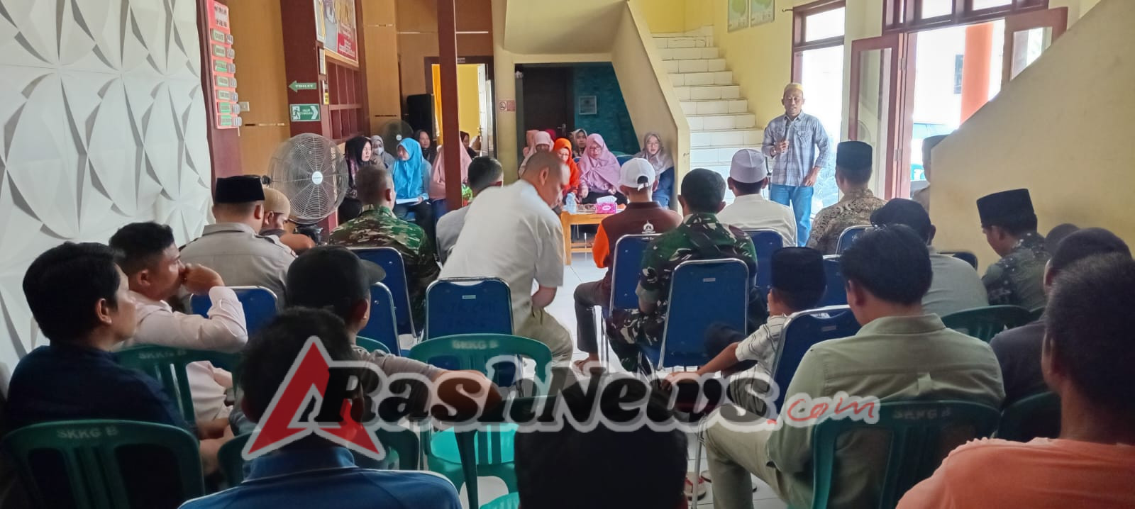 Bati Komsos Koramil Sekongkang Wakili Danramil pada Acara Penutupan Panitia MTQ Kabupaten