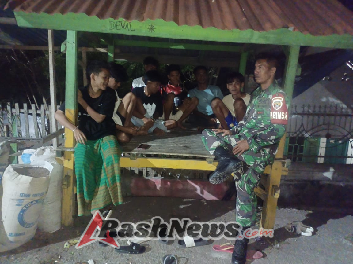 ‎Babinsa Desa Sabedo Dorong Pemuda Kembangkan Sportivitas Lewat Turnamen Voli Kades Cup II