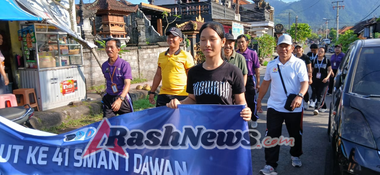 Polsek Dawan Amankan Jalan Santai HUT ke-41 SMA Negeri 1 Dawan