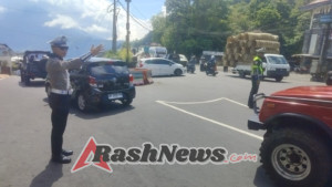 Polres Bangli Gelar Pengaturan Arus Lalu Lintas di Obyek Wisata Penelokan Kintamani di Akhir Pekan