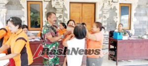 Posyandu Balita di Mendoyo Dauh Tukad Berjalan Lancar, Babinsa Turut Kawal Pemantauan Tumbuh Kembang Anak