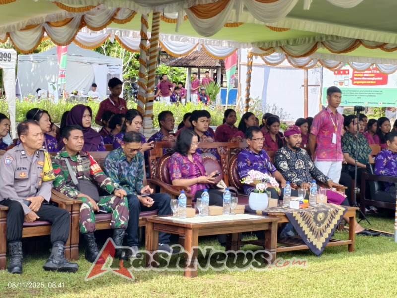 HUT ke-42 SMA N 1 Mendoyo, Babinsa dan Bhabinkamtibmas Ajak Pelajar Wujudkan Aktivitas Positif