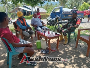 TNI Hadir di Tengah Rakyat, Babinsa Aewora Ajak Warga Bersatu Ciptakan Lingkungan Aman dan Rukun