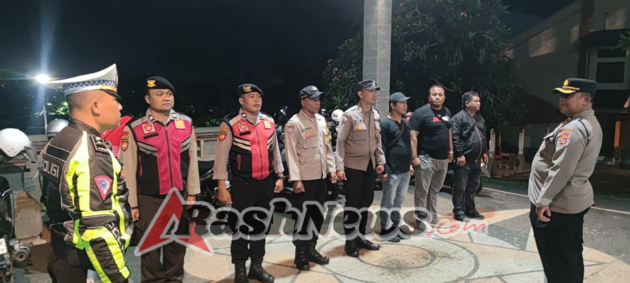 Polsek Mengwi Amankan Jalannya Final Turnamen Bola Voli Mangupura Cup 2025