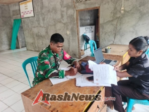 Babinsa Koramil 1602-04/Maurole Tunjukkan Dedikasi Nyata Lewat Puldatater di Desa Kebesani