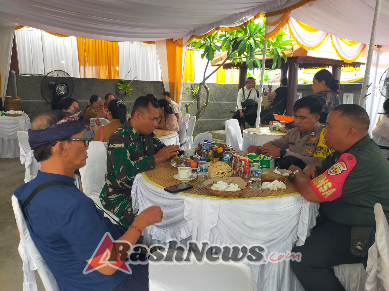 Kegiatan Melayat Danramil Seririt Pererat Hubungan Sosial Antara Aparat dan Masyarakat Bubunan