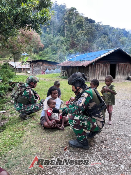 Free Medical Care Satgas Yonif 743/PSY: Bukti Negara Hadir di Pedalaman Papua