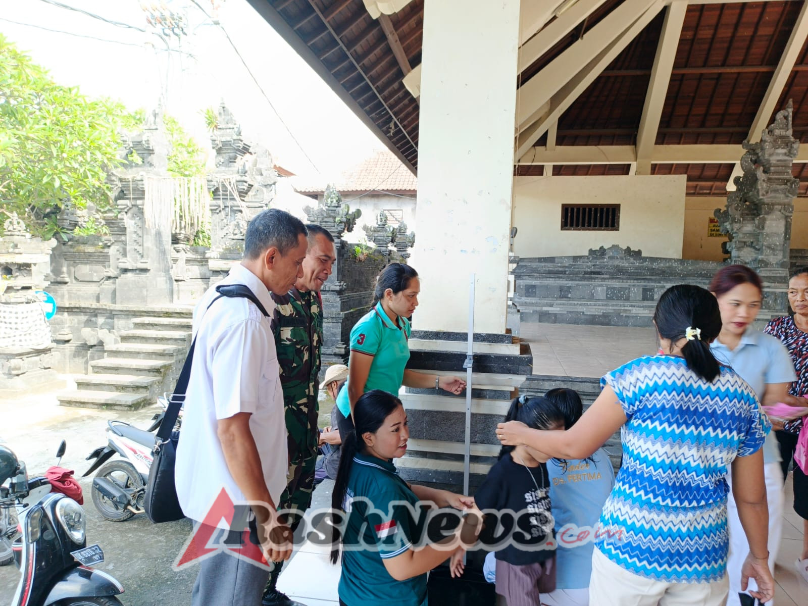 Babinsa Hadir dalam Kegiatan Posyandu Merupakan Wujud Kepedulian TNI terhadap Kesehatan Masyarakat