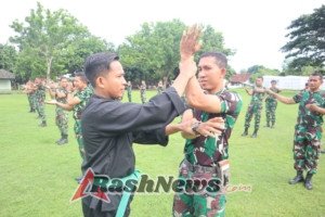 Prajurit Kodim 1607/Sumbawa Tunjukkan Kekompakan dalam Latihan Pencak Silat Militer