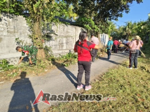 Gotong Royong, Babinsa Negari Bersama Pemdes Siap Sukseskan Event Pesona Negari Tahun 2025