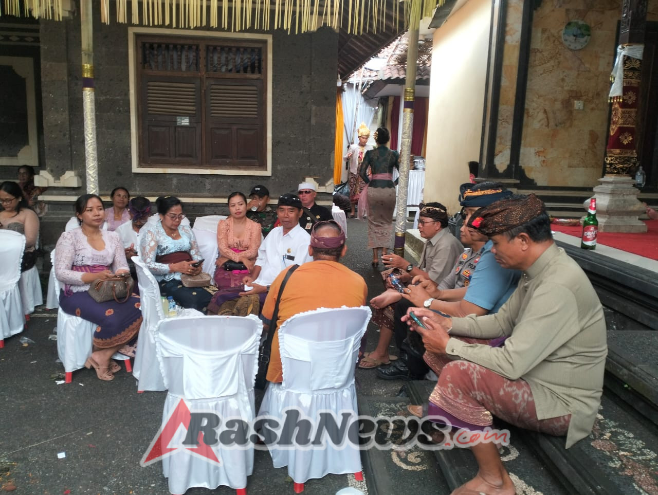 Pastikan Aman Dan Lancar, Babinsa Bakas hadir Dan Gelar Pengamanan Pernikahan Warga Binaan