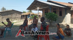 Babinsa Jadi Teladan, Sertu Mario Dearaujo Turun Langsung Dorong Semangat Gotong Royong