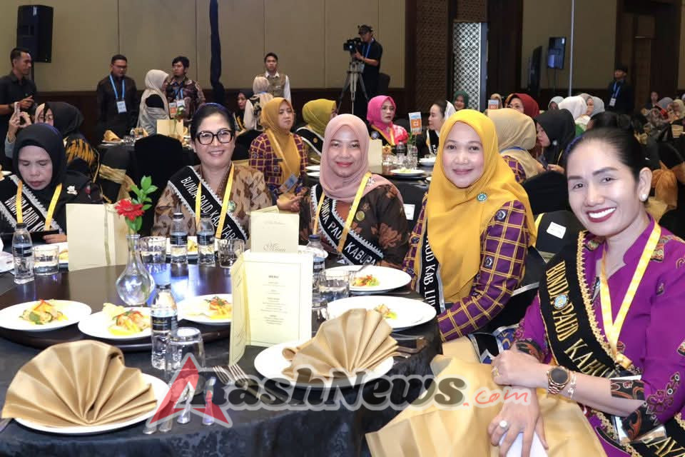 Tabanan Dukung Wajib Belajar 1 Tahun Prasekolah, Bunda PAUD Rai Wahyuni Sanjaya Hadiri Apresiasi Nasional