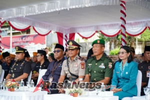 Wakapolres Klungkung Hadiri Upacara Serah Terima Panji-Panji dan Surat Sakti I Gusti Ngurah Rai 2025.