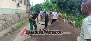 Babinsa Bantu Masyarakat Desa Nanganesa, Tingkatkan Kerja Sama dan Kepedulian