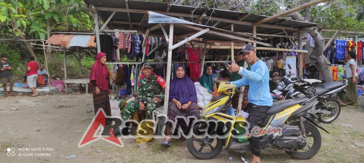 TNI AD Lewat Babinsa Jaga Keamanan Desa Maubasa, Warga Diminta Tetap Waspada