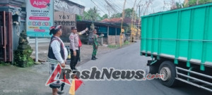 Babinsa Talibeng Pantau Upacara Adat di Pura Manik Bingin Kecamatan Sidemen.