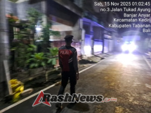 Patroli Jalan Kaki Subuh Perintis Presisi Sat Samapta Polres Tabanan Jaga Keamanan di Jam Rawan