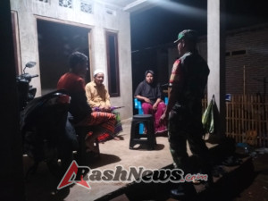 Babinsa Darussalam Pastikan Keamanan Lingkungan, Pesan Kamtibmas Disampaikan dengan Tegas