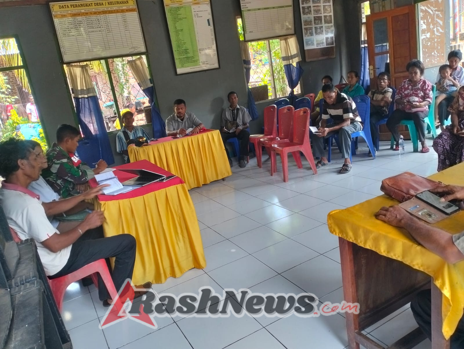 Koramil 1624-07/Nagawutung dan Desa Idalolong Bersinergi dalam Musdesus KDMP