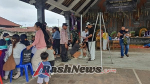 Dukung Kesehatan Masyarakat, Babinsa Desa Bonyoh Hadir Dalam Kegiatan Posyandu Balita