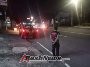 Cegah Kecelakaan Dan Balapan Liar  Polsek Kuta Utara Patroli Di Jalan Gatsu Barat