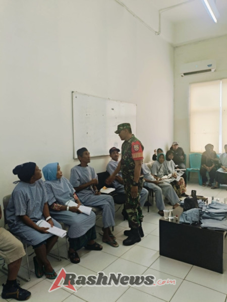 Dukungan Penuh Kodim Mabar, Babinsa Sukses Dampingi Ratusan Warga Ikuti Operasi Katarak Gratis.