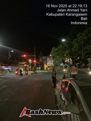 Sat Lantas Polres Karangasem Laksanakan Pengaturan Pada Malam Hari Polda Bali-Polres Karangasem-Satuan Lalu Lintas Polres Karangasem