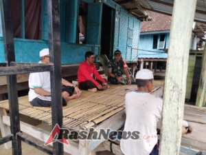 Babinsa Desa Tebo Lakukan Komsos dan Monitoring Wilayah, Pastikan Situasi Kondusif