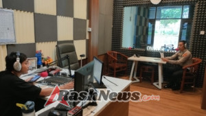 Unit Kamsel Satlantas Sosialisasikan Ops Zebra Agung 2025 secara langsung di Radio RGS FM