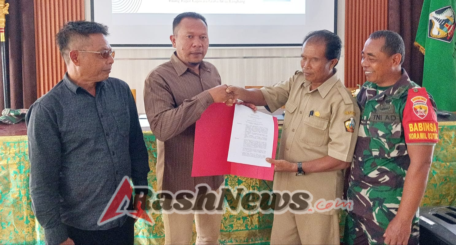 Sinergitas Terus Dibangun, Babinsa Desa Bangbang Aktif dalam Rapat Bulanan Pemerintah Desa