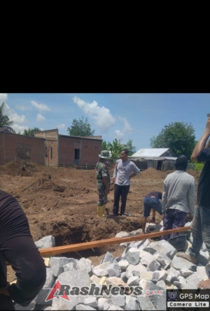 Tingkatkan Kualitas Pembangunan, Babinsa Dasan Anyar Lakukan Monitoring Koperasi Merah Putih