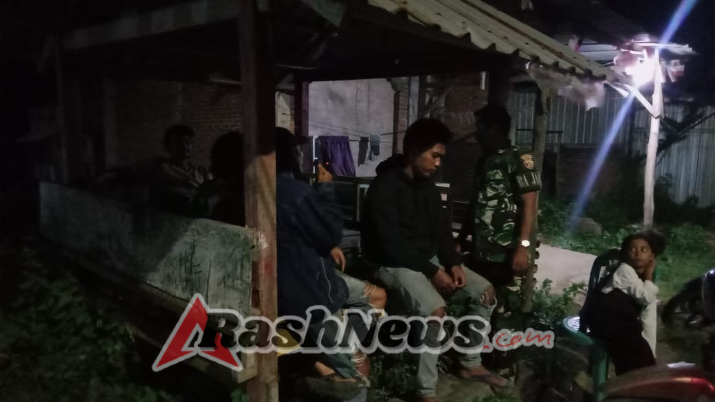 Keamanan Wilayah Poto Tano Terjaga Berkat Patroli Malam Babinsa Koramil 1628-04/Poto Tano