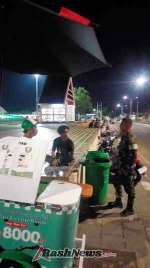 Petugas Piket Koramil 1628-01/Taliwang Laksanakan Patroli Malam, Kondisi Wilayah Aman Terkendali