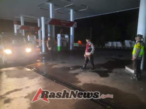 “Blue Light Patrol ” Polsek Bebandem Cegah Gangguan Kriminalitas Pada Jam Rawan Agar Terciptanya Situasi Yang Aman Dan Kondusif.