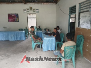 Komsos Babinsa dengan Aparat Desa Netenaen Bahas Situasi Kamtibmas
